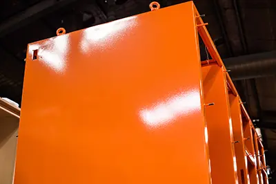 Mueble con aplicación de pintura electrostática